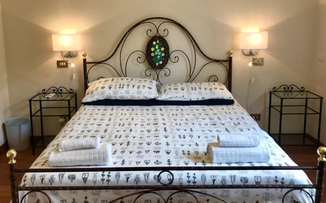 The Grapevine by MANVI