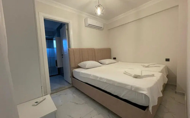 Inviting 4-bed Villa Lina With lux Pool