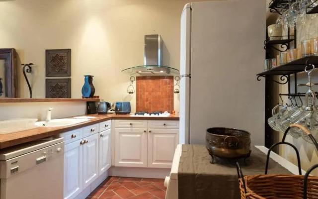 Gorgeous spacious flat for 4p, 5mins to beach