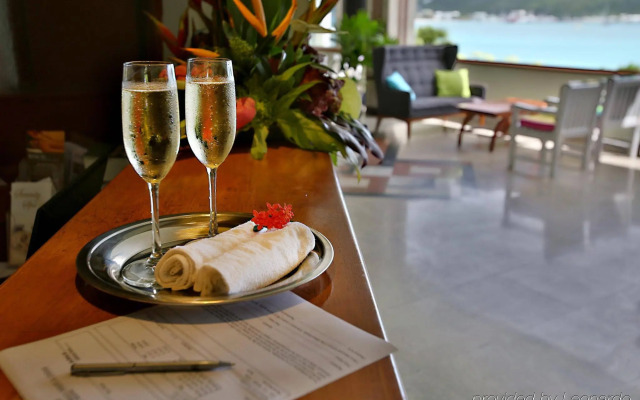 Sonesta Great Bay Beach All Inclusive Resort, Casino & Spa
