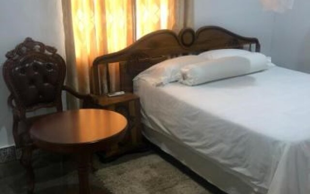 Apogo Guest House