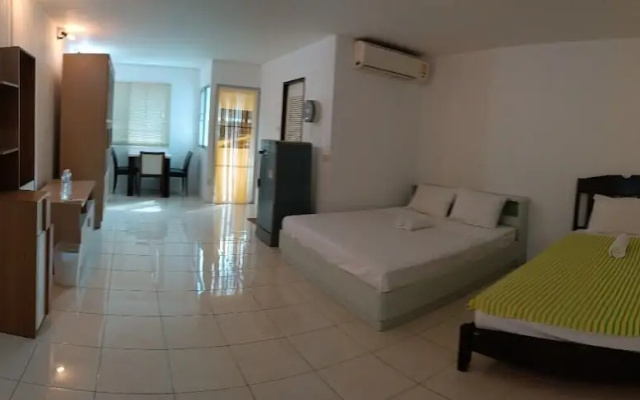 Grandview Condominia