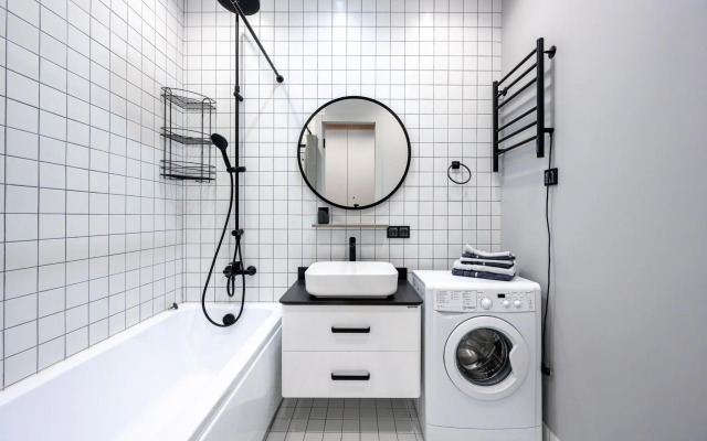 Студия на Набережной Макарова