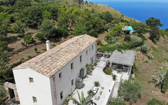 Villa Palomina 8 in Cefal