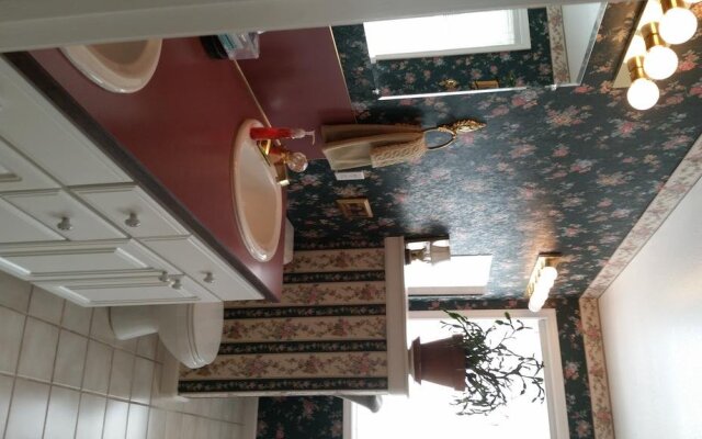 Rooster Hill Short Stay