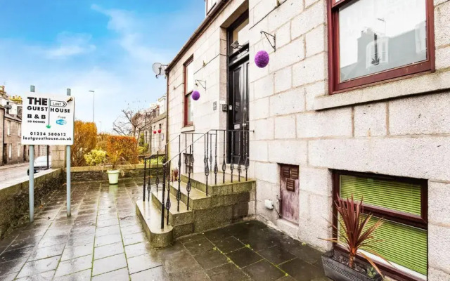 Lost Guest House - Aberdeen