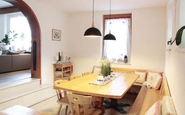 Homesuitehome