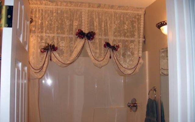 7 Acres Bed & Breakfast