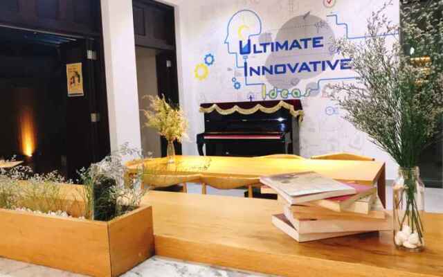 UEH Boutique Hotel