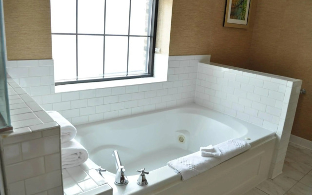 Fairfield Inn & Suites by Marriott Albany Downtown