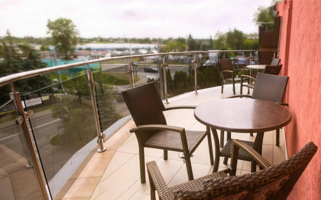 Hotel Vinci Airport
