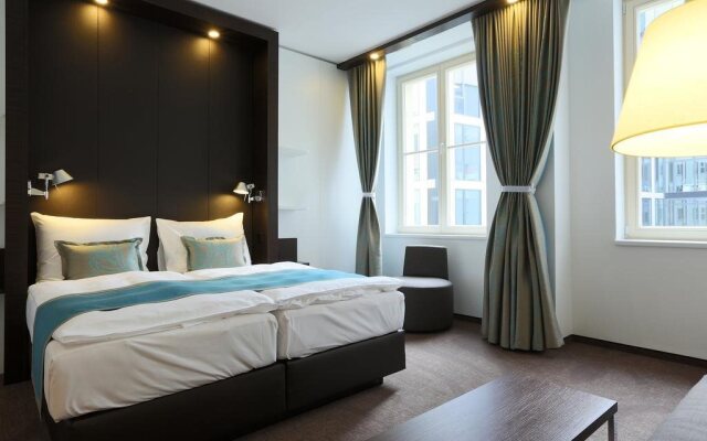 Motel One Prague - Florentinum