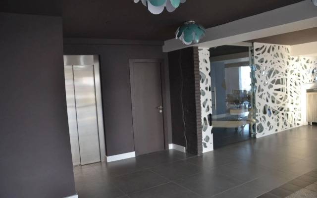 Hotel Brisamar Suites