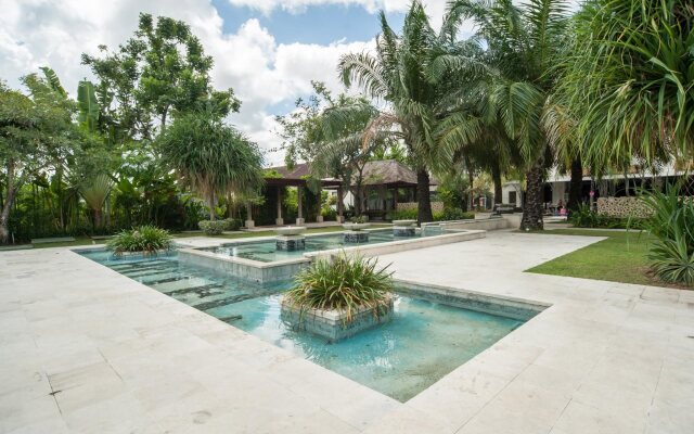 Seminyak Garden Hotel