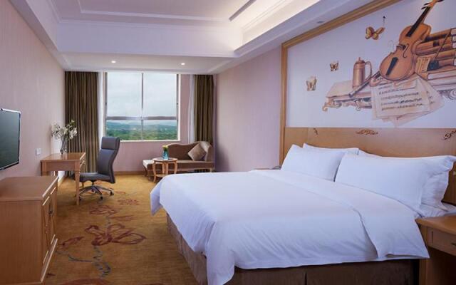 Vienna Hotel (Guangzhou Conghua Huanshi East Road Jiangpu)