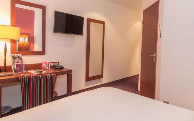 Kyriad Limoges Centre - Gare - Atrium