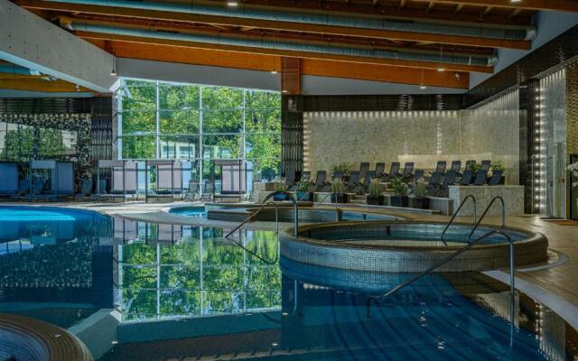 Hotel Azúr Prémium