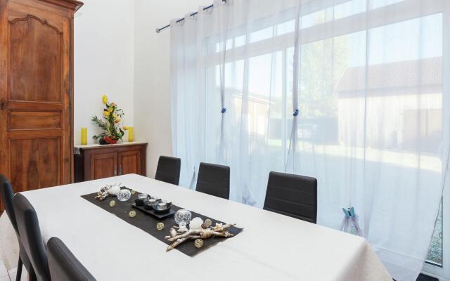 Amazing Holiday Home in Cazals With Terrace