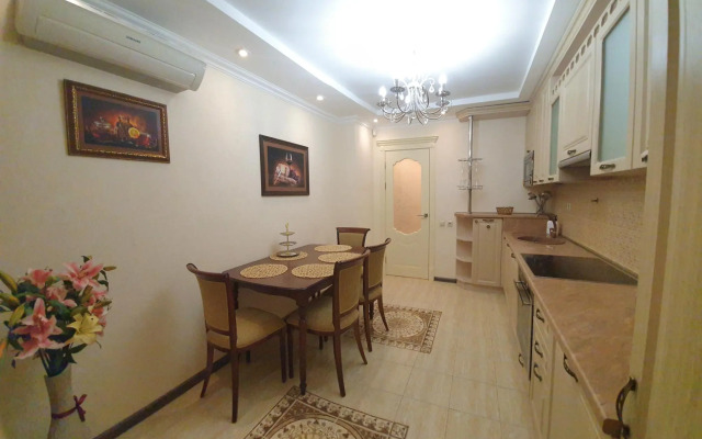 Apart Aprel (Апарт Апрель) на улице Краснозвездная 35