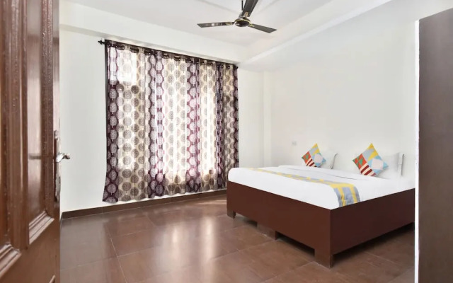 OYO 13878 Home Spacious 3BHK Kumarhatti