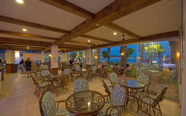 Sami Beach Hotel