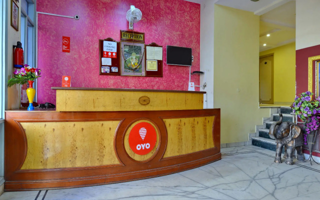 Hotel Rajlaxmi Palace by OYO Rooms