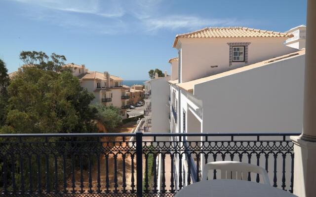 Bicos Beach Apartments AL by Albufeira Rental