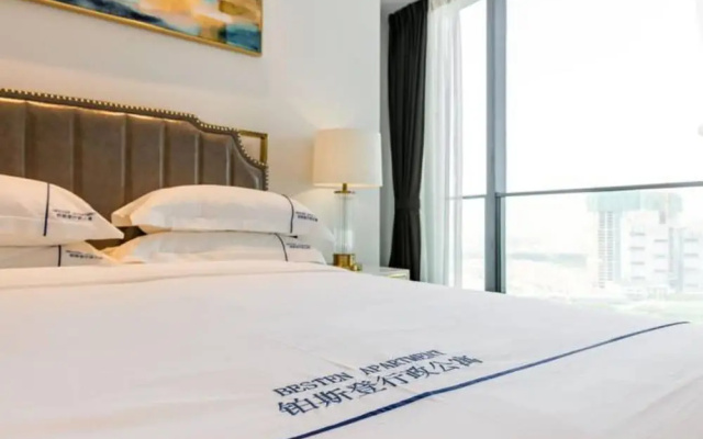 Platinum Stearns Hotel