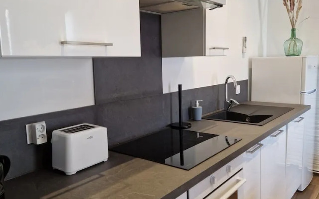 Chic & Central - Your Retreat in Le Mans