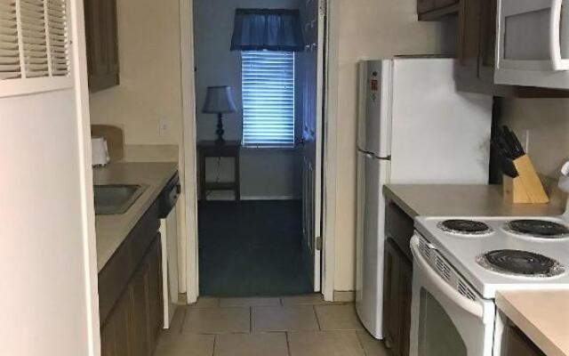 Courtyard #210 Condo