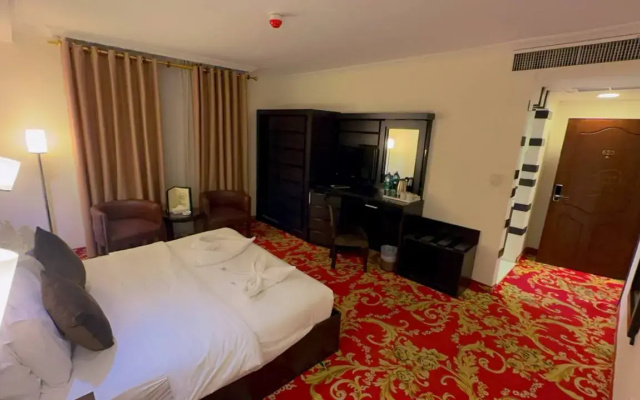 Sparr Hotel