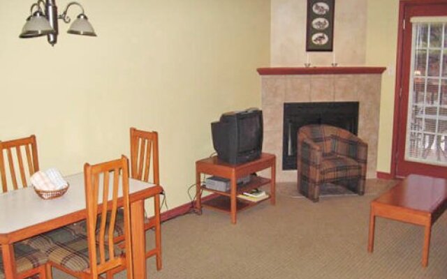 Club Privilege Mont-tremblant Vacation Condo Rentals Golf And Ski Resort