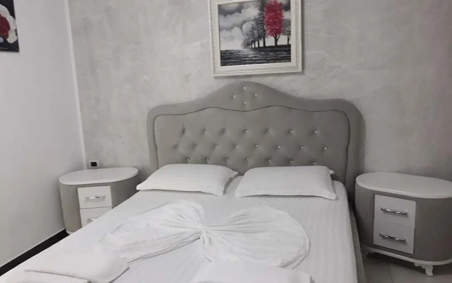 Ilio Boutique Hotel