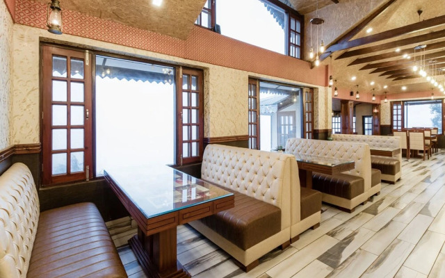 OYO 4249 Hotel Ark