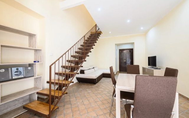 Piazza Portanova 11 in Napoli