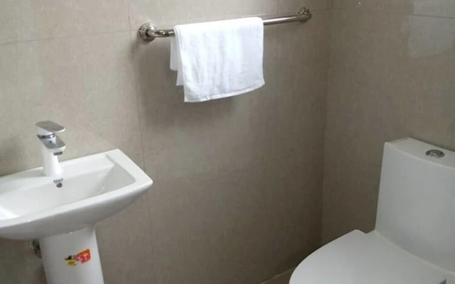 2 Bedrooms House in Heart of Kalundu