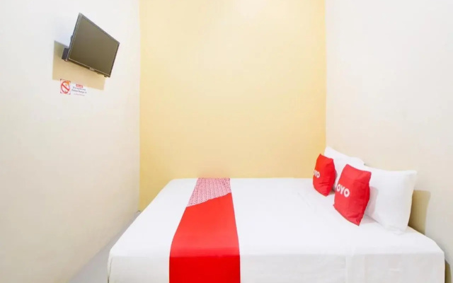 Hotel O Alun-Alun Purwokerto Near Gor Satria Purwokerto Formerly Guest House Blessing