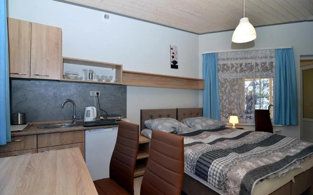 Pokoje i Domki "Zaciszny" - Mielno