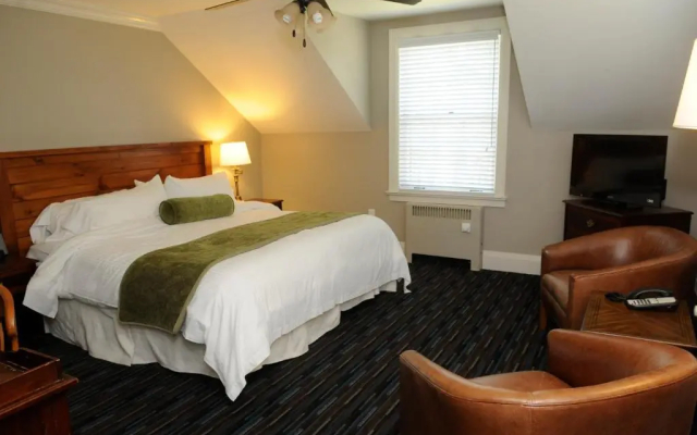 Sherwood Inn
