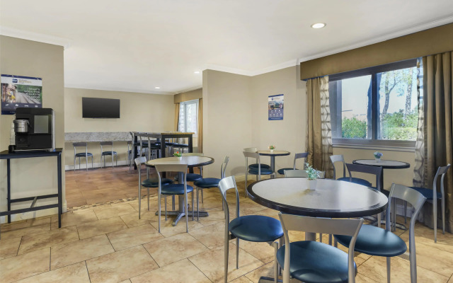 Best Western Plus Pleasanton Inn