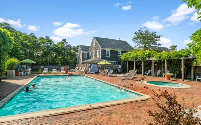 Nantucket Inn