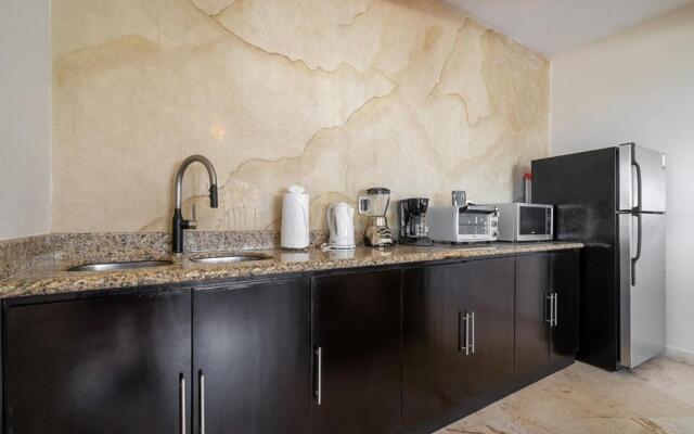 Condo Surf 407 - Beachfront Oceanview 1 Bedroom Condo Rental - at El Faro condos