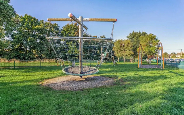 Stylish & Bright 3BR in Headington, Oxford Area