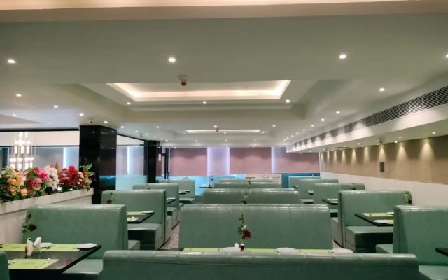 Hotel Delphi Grand Hyderabad HiTech City