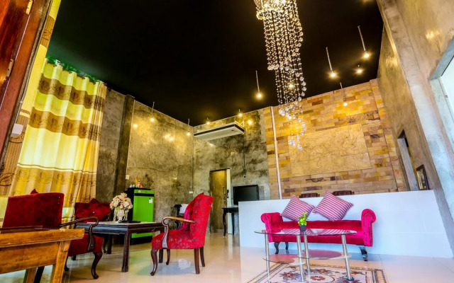 Phalaburi Resort by dreamhouse