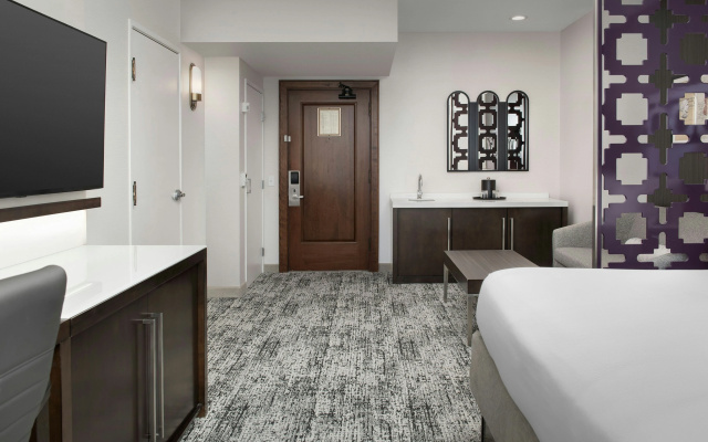 Courtyard by Marriott San Diego Downtown