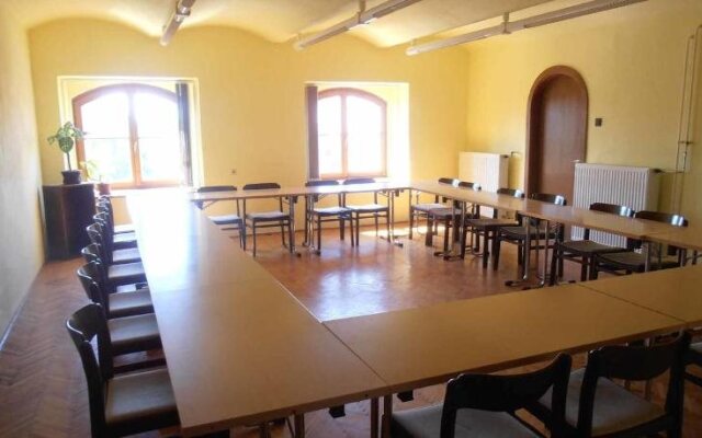 Martineum Felnőttképző Akadémia