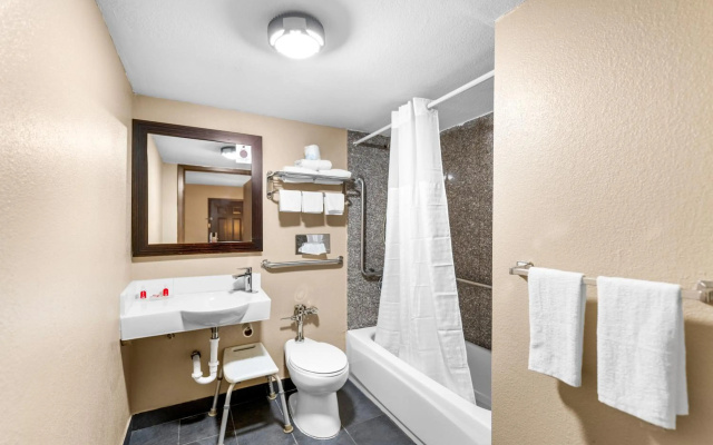 Econo Lodge Texarkana I-30