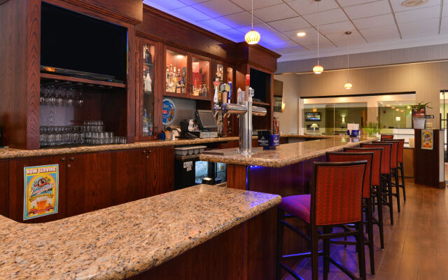 Holiday Inn New London - Mystic Area by IHG