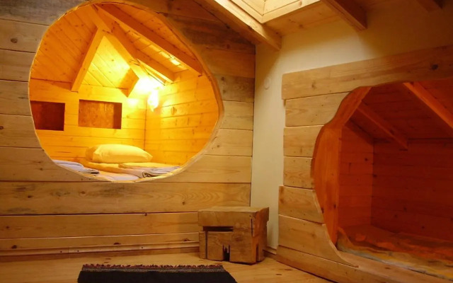 Kandaphery Guest Houses